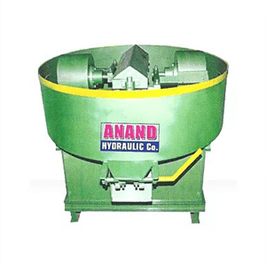 Pan Mixer With Roller